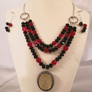 Necklace and earrings set